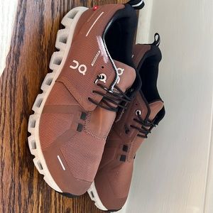 listing-status-banner